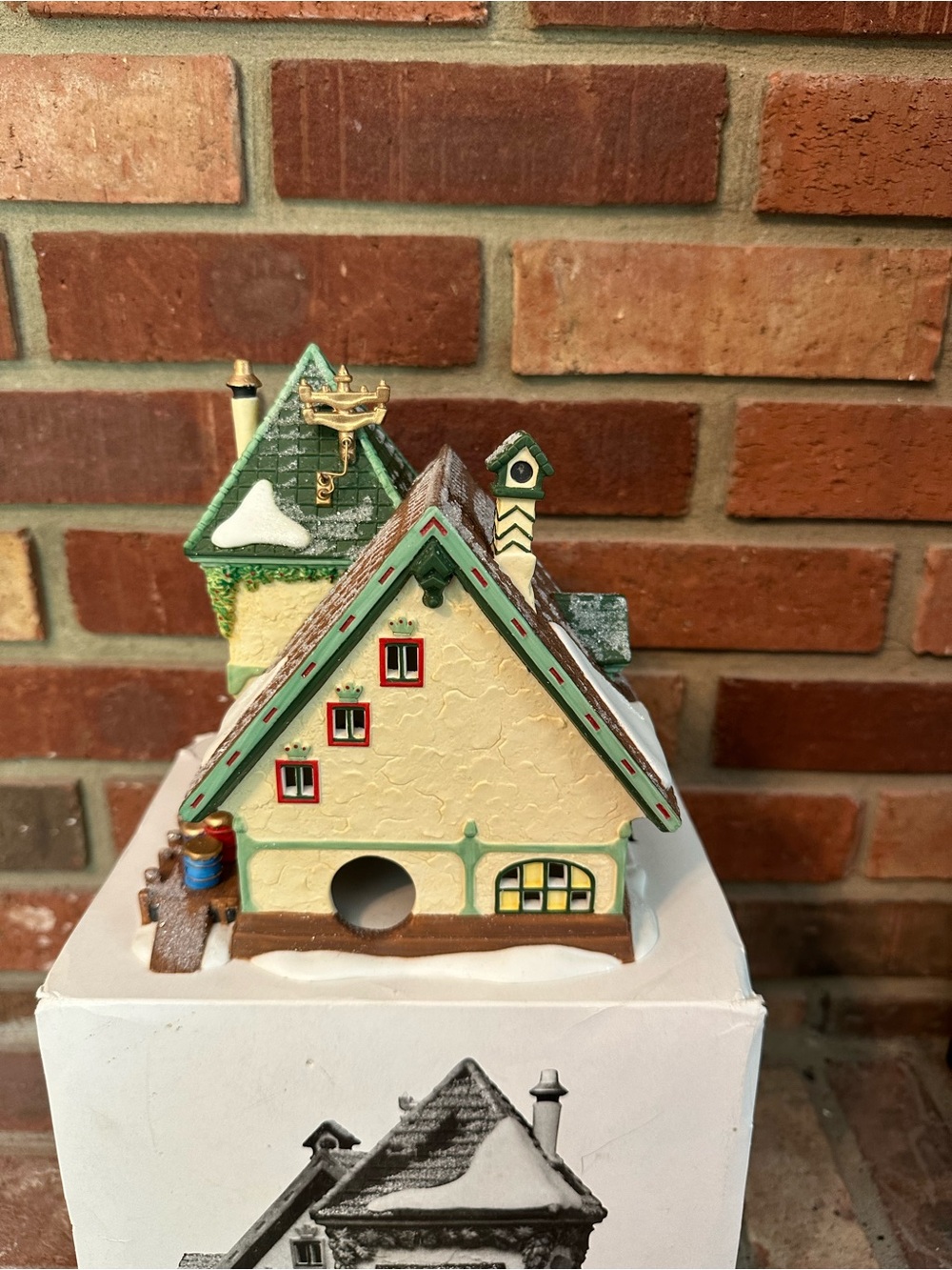 Department 56 North Pole Series The Glacier Gazette 1997 Porcelain Lighted Works - Picture 5 of 9
